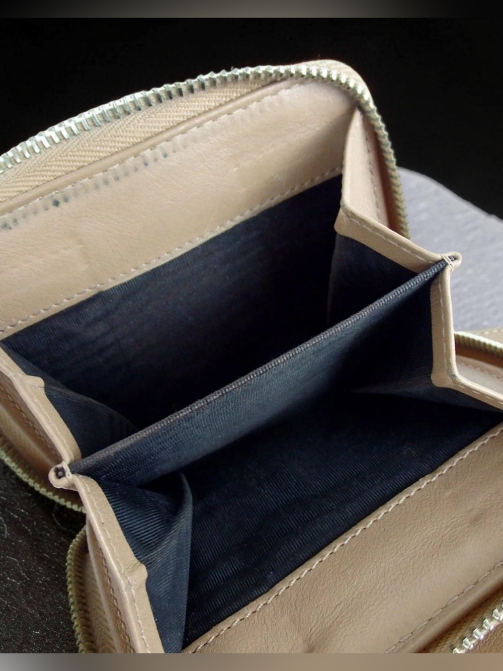 GUCCI Guccissima Leather Bifold Wallet ๐๐ฅ - Picture 11 of 16